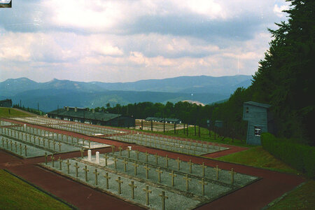 2006-02 Randonnées, 20060801-022 Le camp du Struthof