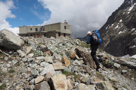 2020-06-17-19-refuge-du-sélé, montee-refuge-sele-alpinisme-alpes-aventure-2020-06-17-19