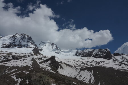 2020-06-21-26-grand-paradis, montee-refuge-chabod-alpinisme-alpes-aventure-guillaume-2020-06-24-17
