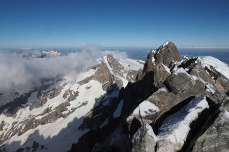 2020-06-29-07-03-meije, ascension-doigt-de-dieu-meije--alpinisme-alpes-aventure-2020-07-02-18